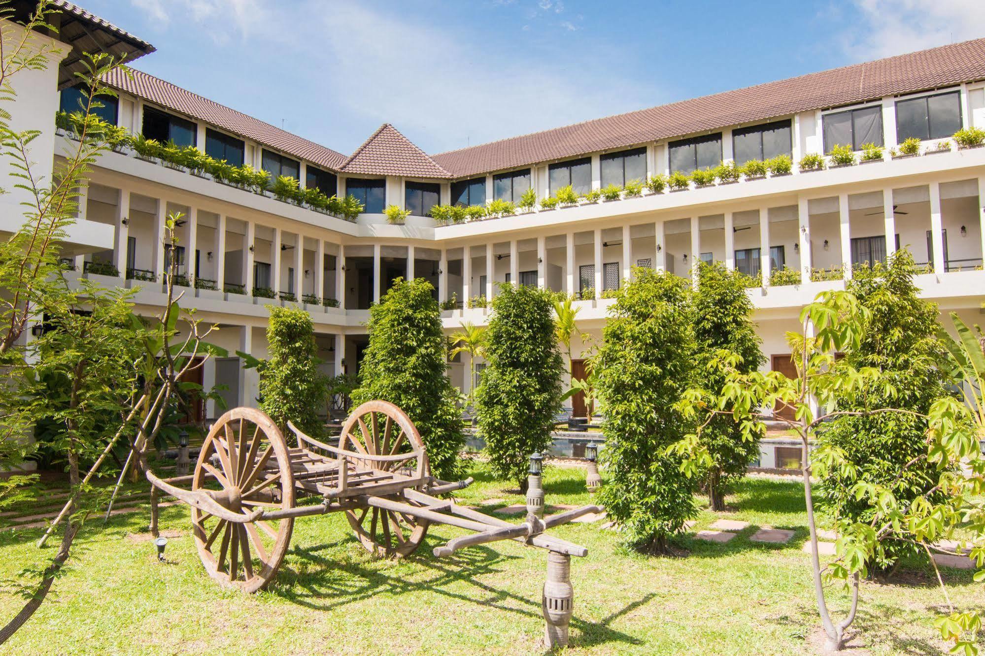 Lok Taneuy Residence Ciudad de Siem Riep Exterior foto